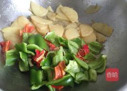 辣椒炒土豆片的做法图解6
