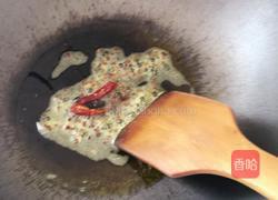 手撕干炒包菜的做法图解3