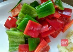 酱爆肉丁的做法图解1