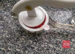 双色冰棍的做法图解3