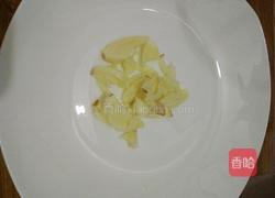 腊肉炒茭白的做法图解3
