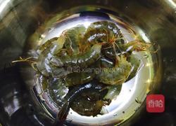 麻辣虾的做法图解1