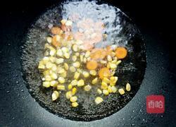 香菇酱时蔬拌意大利螺旋面的做法图解4