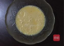 黄花菜炒鸡蛋的做法图解2