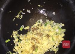 黄花菜炒鸡蛋的做法图解4