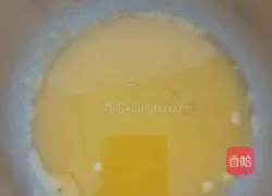 Illustration of how to make chiffon cake 4