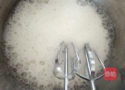 戚风蛋糕的做法图解7