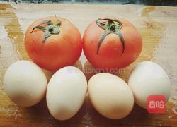 蕃茄炒鸡蛋的做法图解1