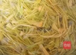 卤肉南瓜馅包子的做法图解3