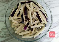 肉末茄子的做法图解1