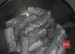 砂锅炖双鱼的做法图解2