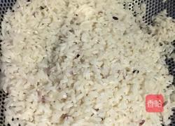 珍珠丸子-糯米饭团-糯米胡萝卜香菇丸子的做法图解1