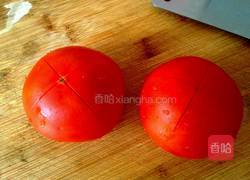 白糖西红柿的做法图解2