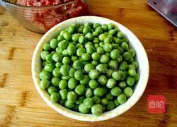 肉末炒青豆的做法图解2