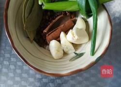 蒜泥白肉的做法图解2