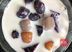 紫薯牛奶芋圆西米露的做法图解5
