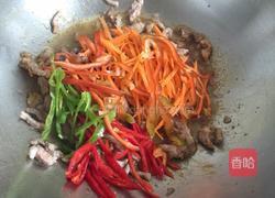 彩椒胡萝卜肉丝盖饭的做法图解6