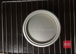 6寸戚风蛋糕的做法图解7