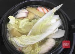 娃娃菜粉丝丸子汤的做法图解3