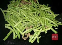 长豆角炒肉的做法图解4
