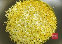 猪肉、海虾、青椒馅饺子的做法图解7