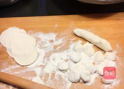 猪肉、海虾、青椒馅饺子的做法图解12