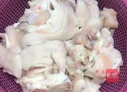 香辣猪脚的做法图解1