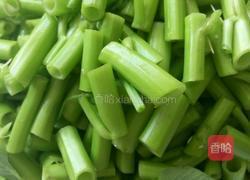 空心菜炒肉的做法图解2