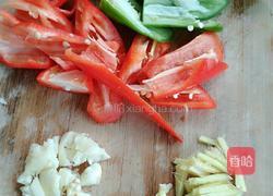 彩椒炒鲜鱿的做法图解3