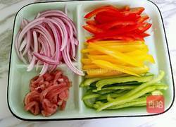 彩椒肉丝炒乌冬的做法图解2