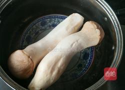 凉拌杏鲍菇的做法图解2