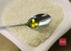 菠菜肉末杂菇粥的做法图解1