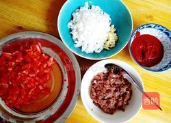 牛肉意面的做法图解4