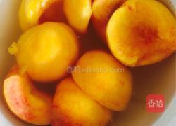 糖水黄桃的做法图解2