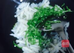 韭菜炒莲菜的做法图解7