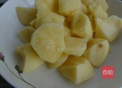 鸡肝炖土豆的做法图解3