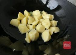鸡肝炖土豆的做法图解4