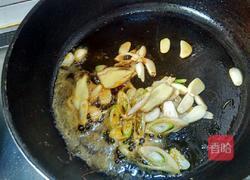 蔬菜鲜虾焖锅的做法图解4