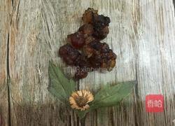 牛奶炖桃胶的做法图解2