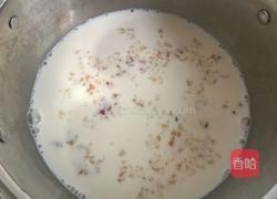 牛奶炖桃胶的做法图解5