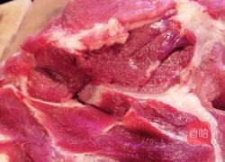 玉米红萝卜饺子的做法图解3