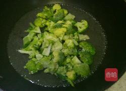 凉拌西蓝花的做法图解4