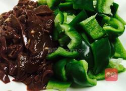 猪肝菜椒的做法图解2