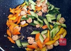 青瓜炒虾仁的做法图解10
