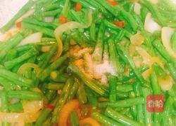 白洋葱炒豆角的做法图解4