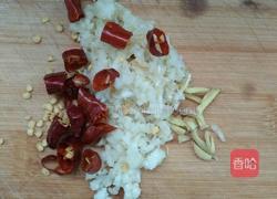 蚬子粉丝金针菇(香辣版)的做法图解3