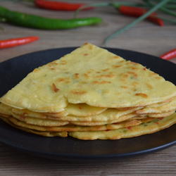 蒜薹炒鸡胗的做法[图]