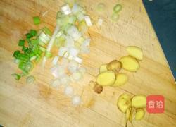 黄骨鱼豆腐汤的做法图解2