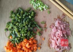豇豆角胡萝卜肉丁打卤面的做法图解1