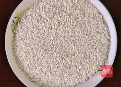 腊肉糯米饭的做法图解1